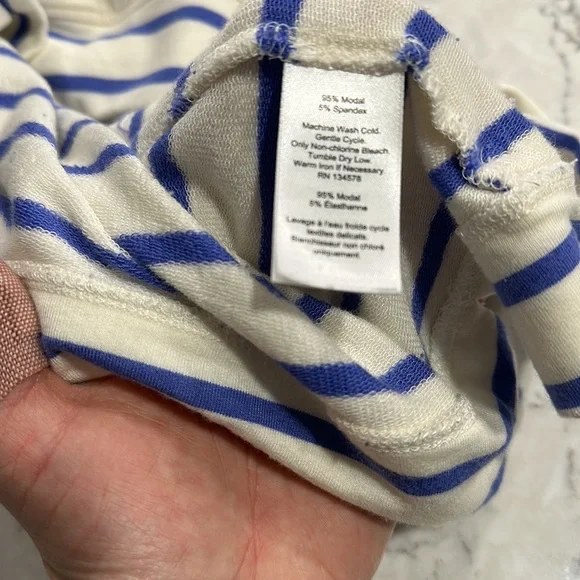 Vineyard Vines pop over hoodie - Picture 6 of 8